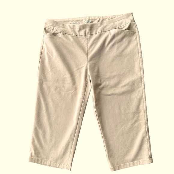 Croft & Barrow Effortless Stretch Capri Cropped Pants, 16W - Picture 1 of 9